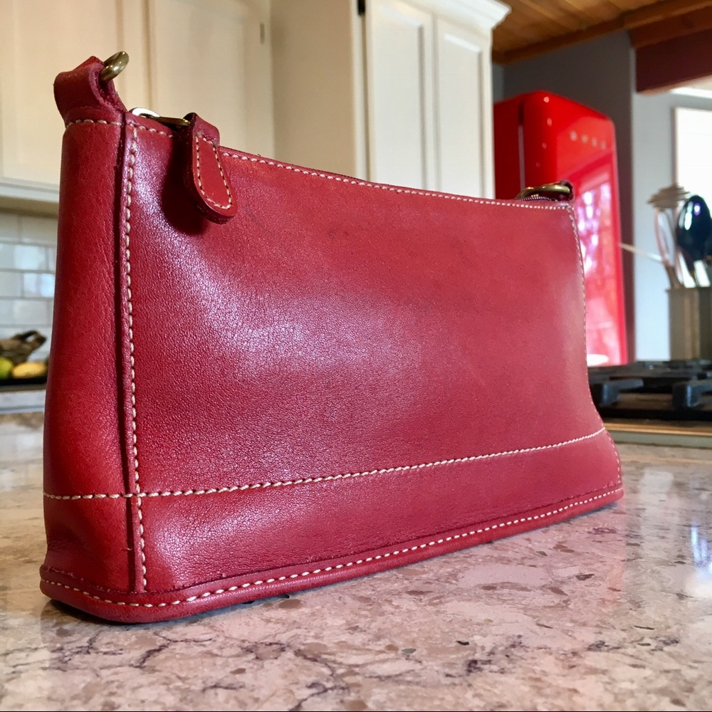 ♥️ Coach Bleeker Demi Baguette Leather Handbag